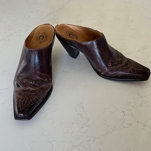 Charlie 1 Horse Slip-Ons